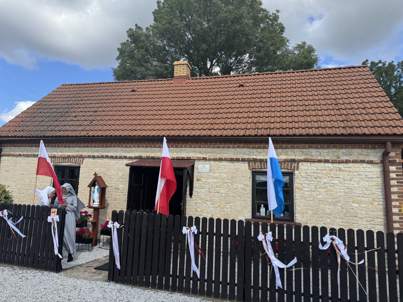 Pielgrzymka do Sanktuarium Narodzin i Chrztu św. Siostry Faustyny w Świnicach Warckich